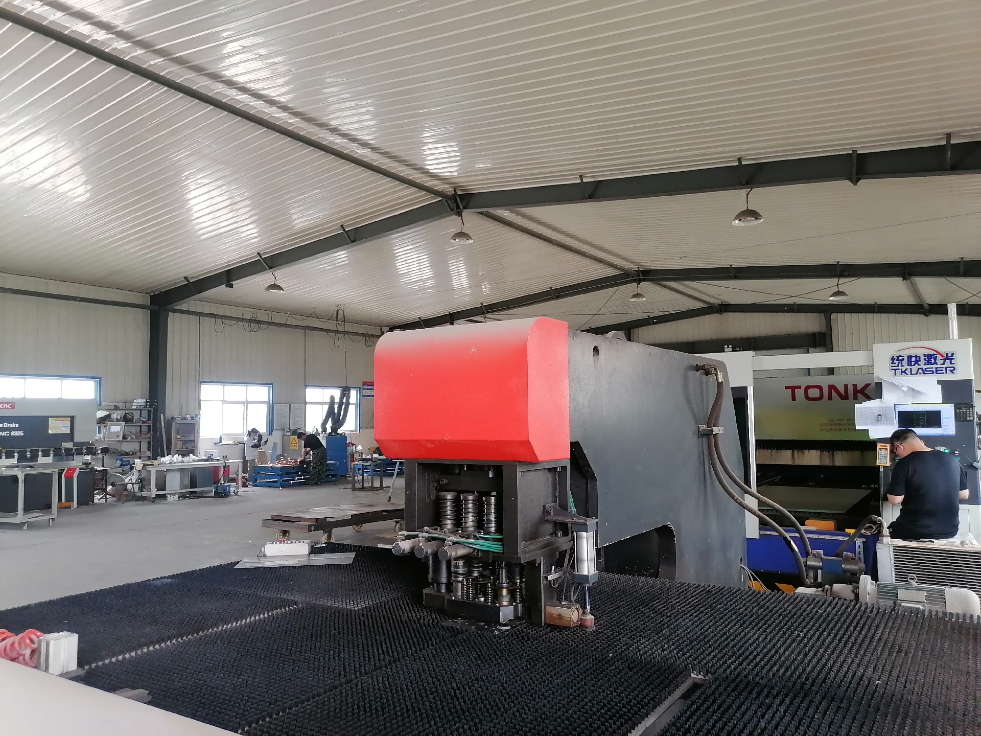 工廠實(shí)景拍攝